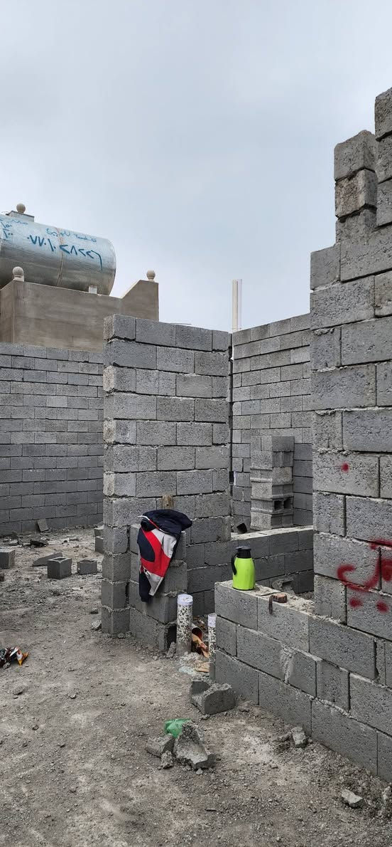 السلام عليكم كادر بناء شقل درجة أولى أسعارها مناسبه انجاز سريع  للاستفسار الاتصال *********** يوجد واتساب أو مراسلة الصفحة
