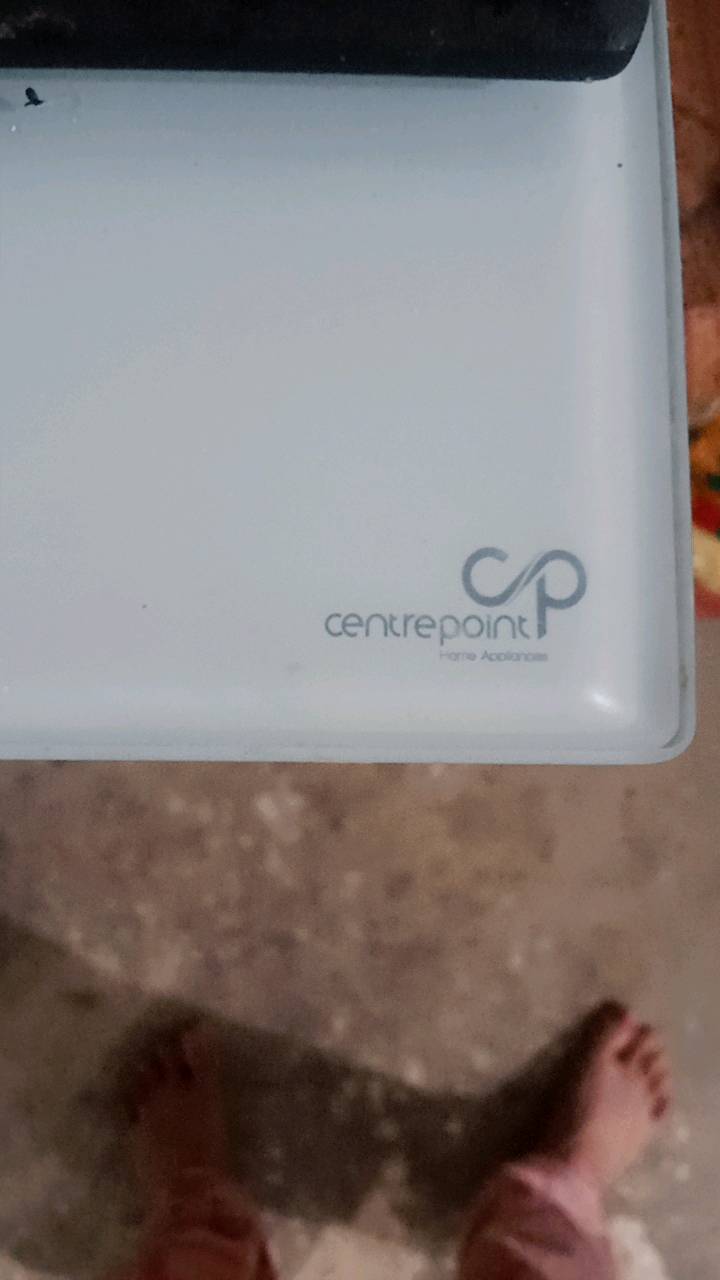 طباخ غاز  مستعمل فقط شهر واحد سوباياته مدهنه بسبب الاهمال تكدرون تبدلونهن وتكدرون جلفونهن جلفة زينه خمس عيون ماركة Centrepoint اصلي 
الرقم يحتوي واتساب للاستفسار 