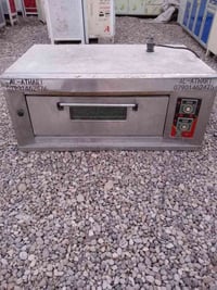 فرن كبير • شبه جديد • العزيزية واسط