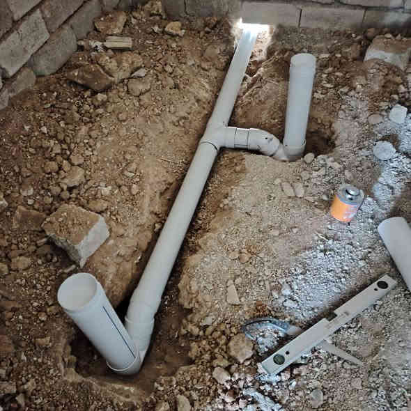 السلام عليكم 
اي واحد يريد اسطه كهربائي تائسيس  او ابو مجاري او ابو سقوف وديكوارات او جبس بورد يتصل
ابو علي *********** واتساب ***********
