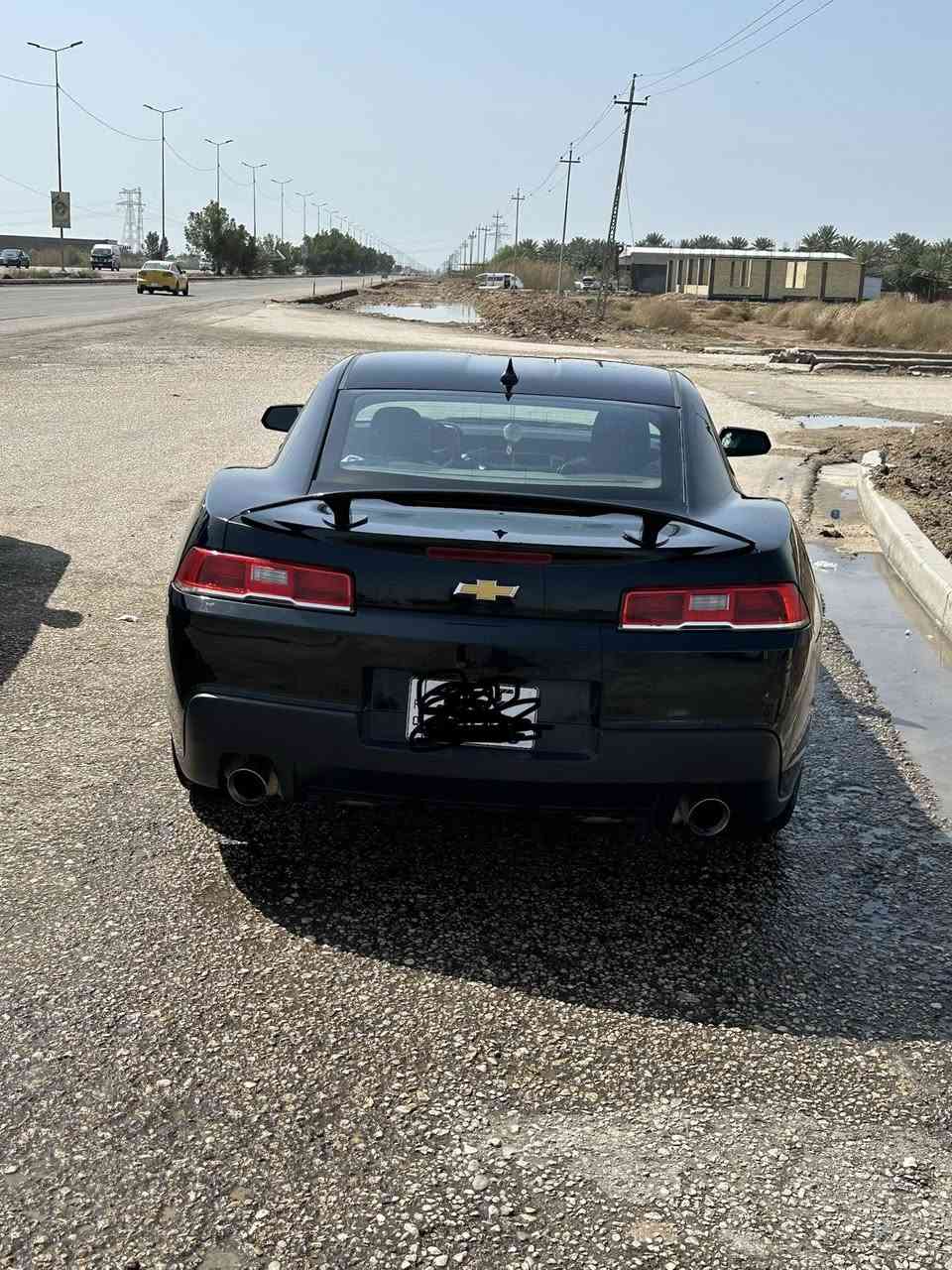 السلام عليكم كمارو للبيع موديل 2014 رقم بغداد الجديد والهزه جديده والسنويه ل 2028 سياره مناقصها شي صدر جديد وحدادية جديده تبريد ثلج مكينه وكير ما مفتوحات خير من الله والسونار مرفق بالصور سعرها 100 وبيها مجال كلش قليل حق الجيه مكانها بابل الاسكندريه للاستفسار ***********
