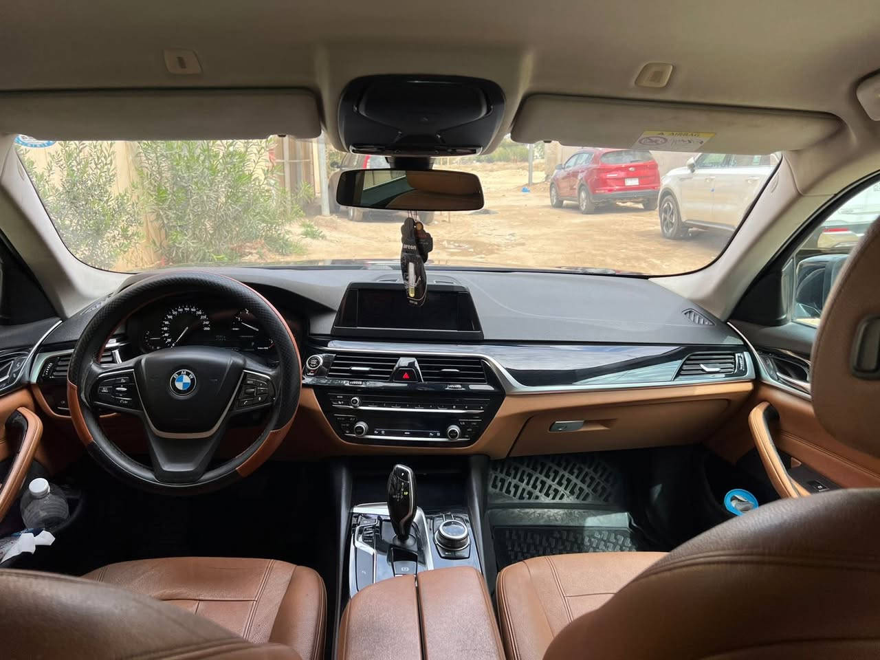 السلام عليكم
للبيع فقط.  520i BMW G31 

محرك ٤ سلندر  المرغوب 

موديل 2018 

السعر 160 ورقة

للاتصال ***********
