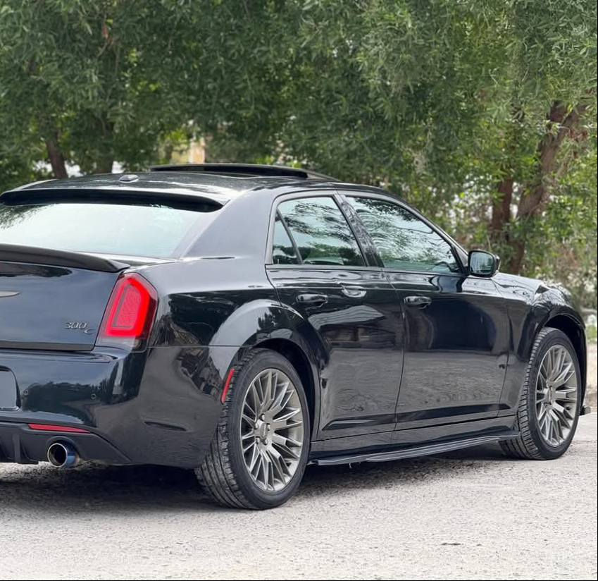 للبيع فقط . ❤️
كرايسلر 300c
ماشية 225 الف حقيقي
موديل 2013 داخل سود
گير محرك كفالة من فتح
رقم بغداد دولي بسمنا سنوية هزة جديد
شرط تحويل  ثاني يوم بسمك  
تخم تاير جديدويالة اصلي
بنورامة كشن خزن ميموري كشن تبريد تتفية
استيرن تتفية + كهربايي بردة خلفي كشن خلف هيتر
سستم سماعة الباين بصمة تشغيل شاشة جبير تحكمات
سيارة بل واقع احلا من صور 
سيارة  كفالة عامة من صبغ فقط تبديل بنيد
مكان سيارة بصره
سعر 180 ورقة .
وكلشي موجود بسوك . 
***********📞
