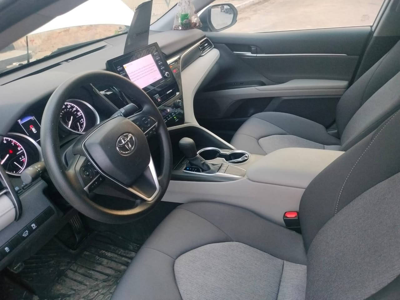 للبيع تويوتا كامري مديل 2023 سياره وارد امريكي حادثه خشم بنيد و باقي كفاله سياره ماشيه 3 الف معوقين بسمي رقم هاتف *********** البصرة, العراق
