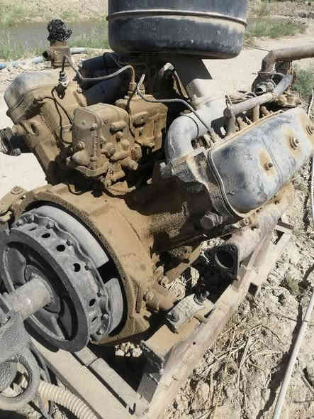 سلام عليكم مكينه ماز للبيع شغاله وجاهزه وبيها ماي قوي ٦سلندري 8*10 مكانها العماره مركز مدينه سعر 3 ونص ***********
