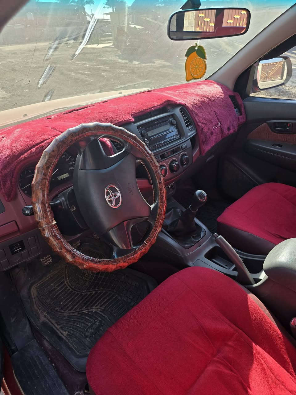 السلام عليكم للبيع هايلوكس 2013 سعودي شاصي ١٢ ماشيه 255 الف كفاله عدا شبر يم البكلايت محرك ما مفتوح السعر 175 مكاني بغداد للاستفسار ***********
***********
