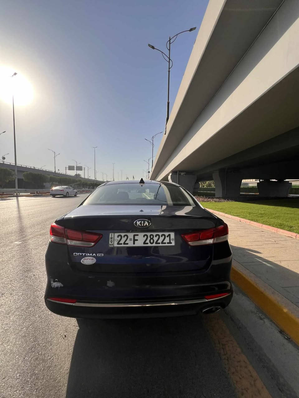 للبيع كيا اوبتيما 2017 امريكي
حادثها جاملغ خلفي فقط 

سيارة ماشية 120

اي نقص مابيها سعرها 135 بيها مجال

 ***********
