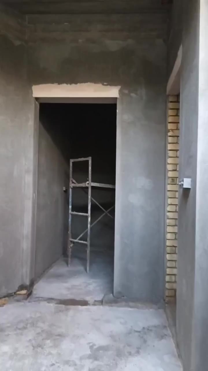 خلفه لبخ متفرغ
أسود جراره ب٥                                     جص سقف ب٥                                      سقل ناعم ب٧                                       مخمر درجه أولى ب٣                               تشميع جوانب ب٣                                  لبخ واجهات مقطوعه أو يوميه لاتصال ***********رجاءا أي شخص يدور تفاليس ورباع لا يتصل هذه التسعيرة مضبوطة أما تسالني أكو أرخص تؤكل بلله جيب الرخيص والرزق عله الله سبحانه وتعالى
