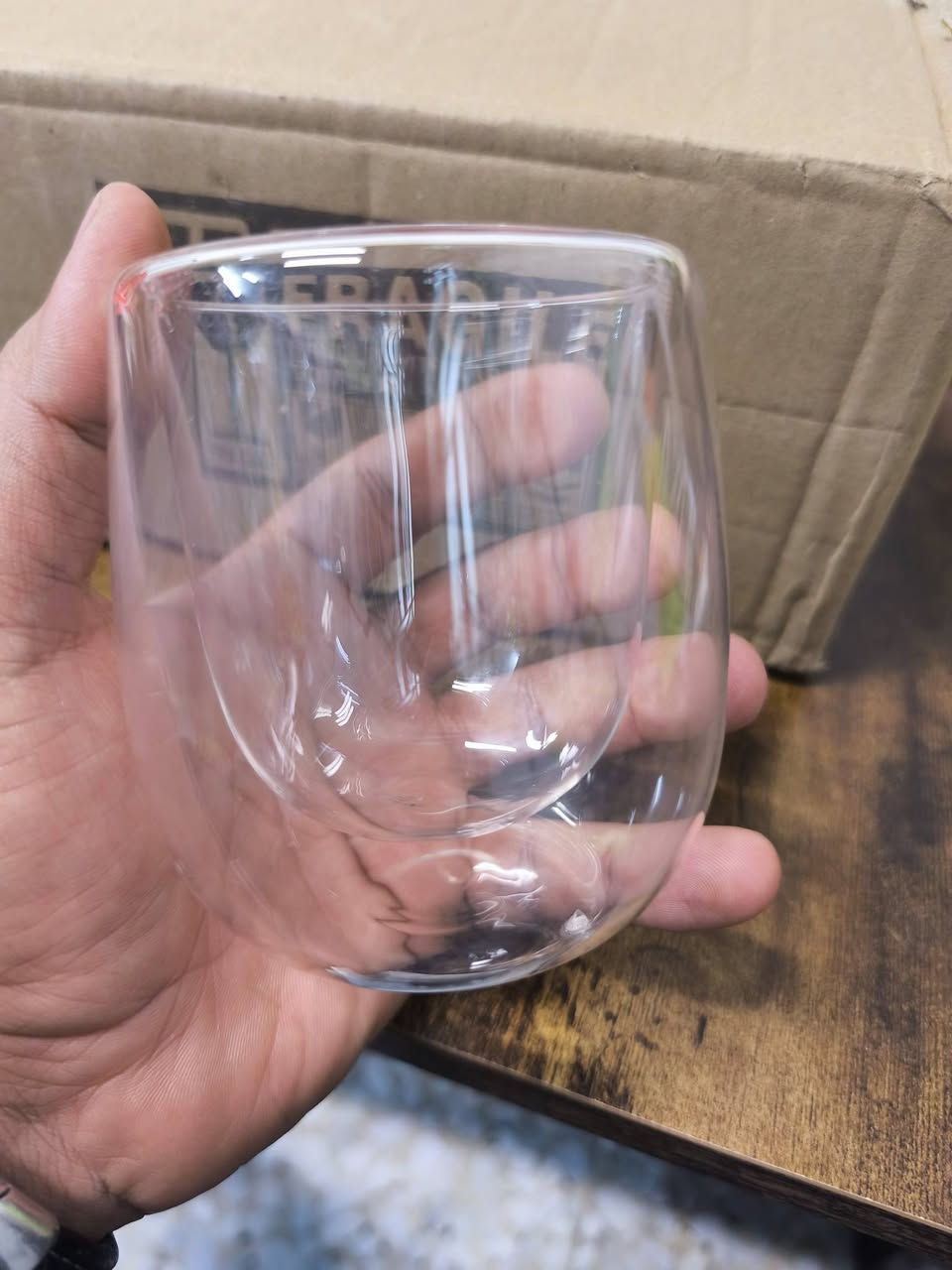 اكواب نسبريسو الحجم الكبير صناعة يدوية تجي مزدوجة الجدران من زجاج البوروسليكات


**إذا كنت صاحب هذا الإعلان وتريد حذفه لأي سبب، رجاءا أرسل رسالة إلى الدعم الفني**