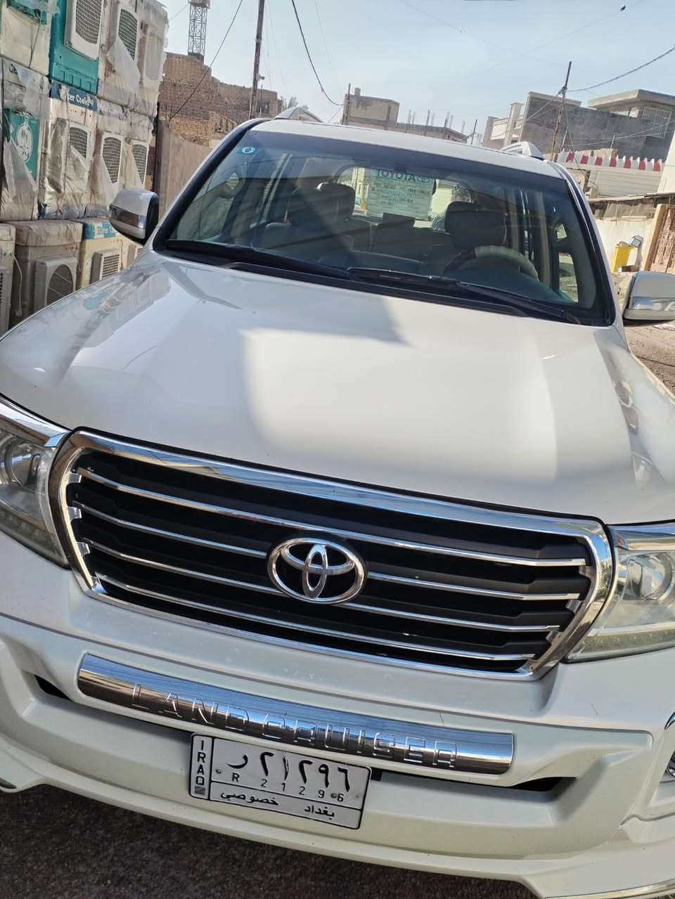 السلام عليكم
لاندكروز 2014  فطيم اصل مكفولة من صبغ والتبديل 
السعر 385$  

‭0788 437 3156‬
