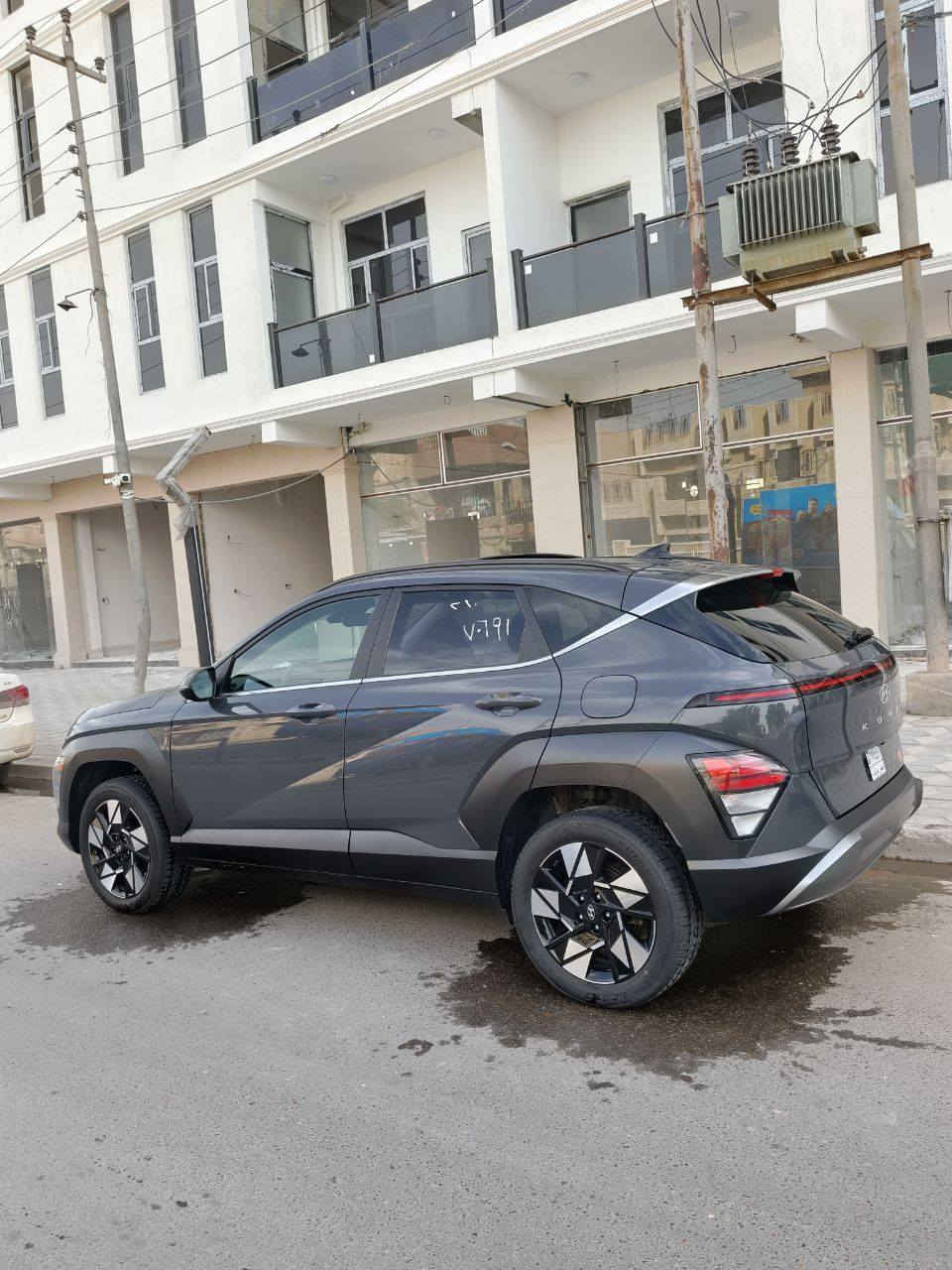 ياالله هونداي كونا
للبيع او مراوس حسب القناعه 
2024 فول مواصفات 
بدون رقم فحص مؤقت
لون مميز سمنتي ماشيه 25 الف مايل
محرك 2000 دوش المرغوب
مكفوله من صبغ تبديل وبارد
مكان السيارة بغداد السيديه
السعر 165 وبيها مجال للشراي
***********
***********
