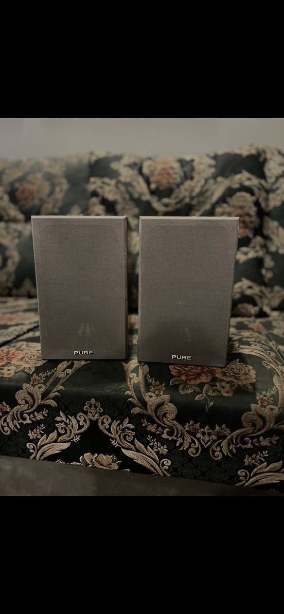 سماعات لون صاجي كولش نضيفات نضافتهن 98 بل 100 صوتهن تحفه فنيه حولش حلو بيز مالتهن كولش حلو تويتر جرس كولش حلو سعر 60 لف مكاني بغداد ***********
