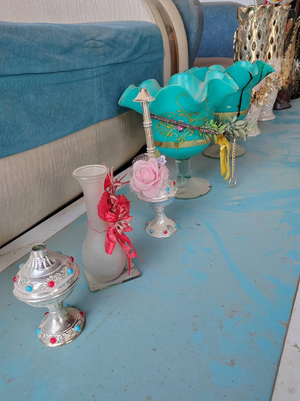 كاونترات صيدليه كامله و مواد مختلفه السماوه سوق سفان على طريق الخشابه ت ***********
