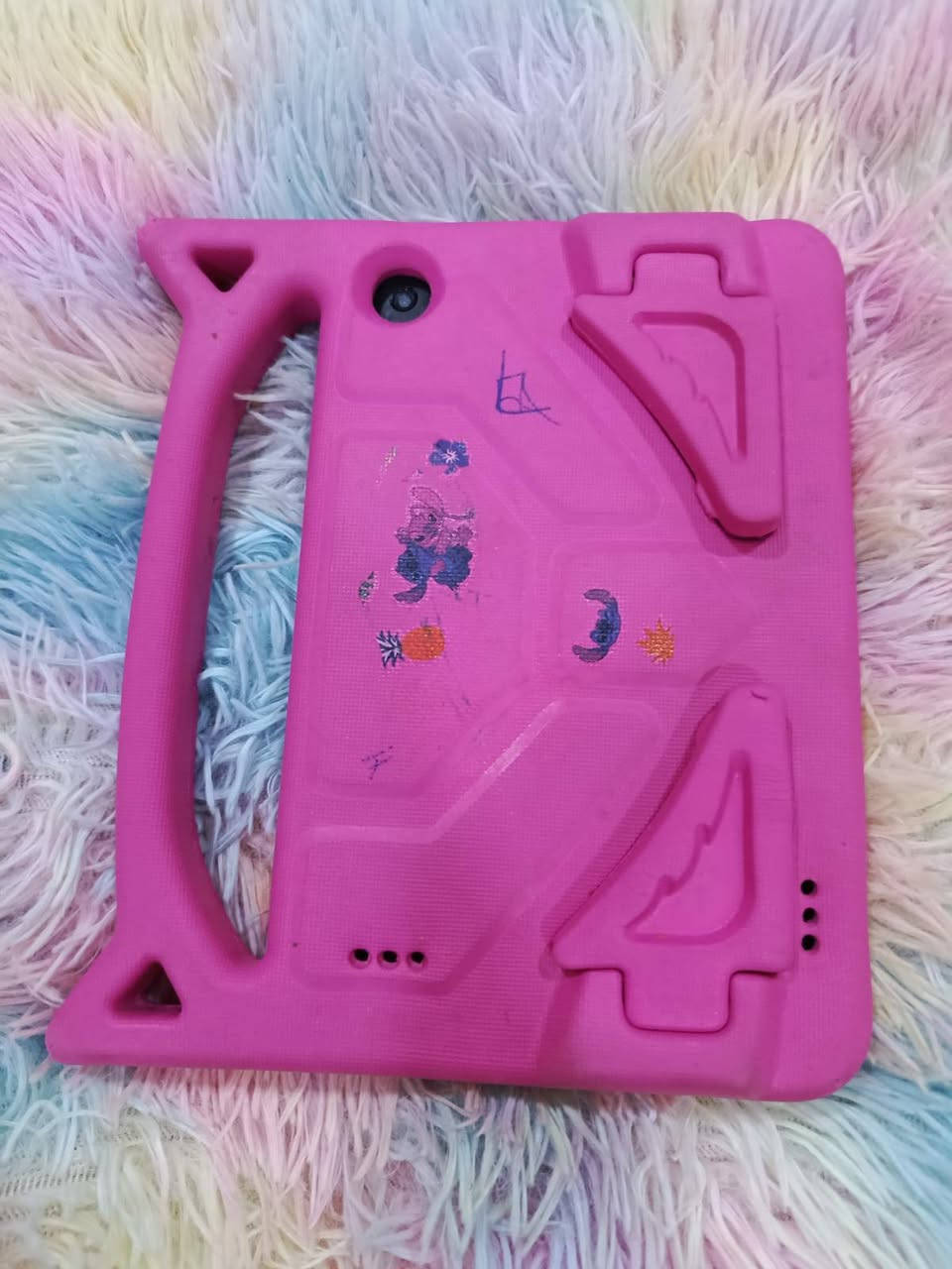 ايباد امزون للبيع نضيف سعره ٤٥ الف مكاني بصرة للاستفسار واتساب ***********
