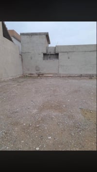 أرض للبيع • شارع مول اراز ثاني • ٢٧٢م