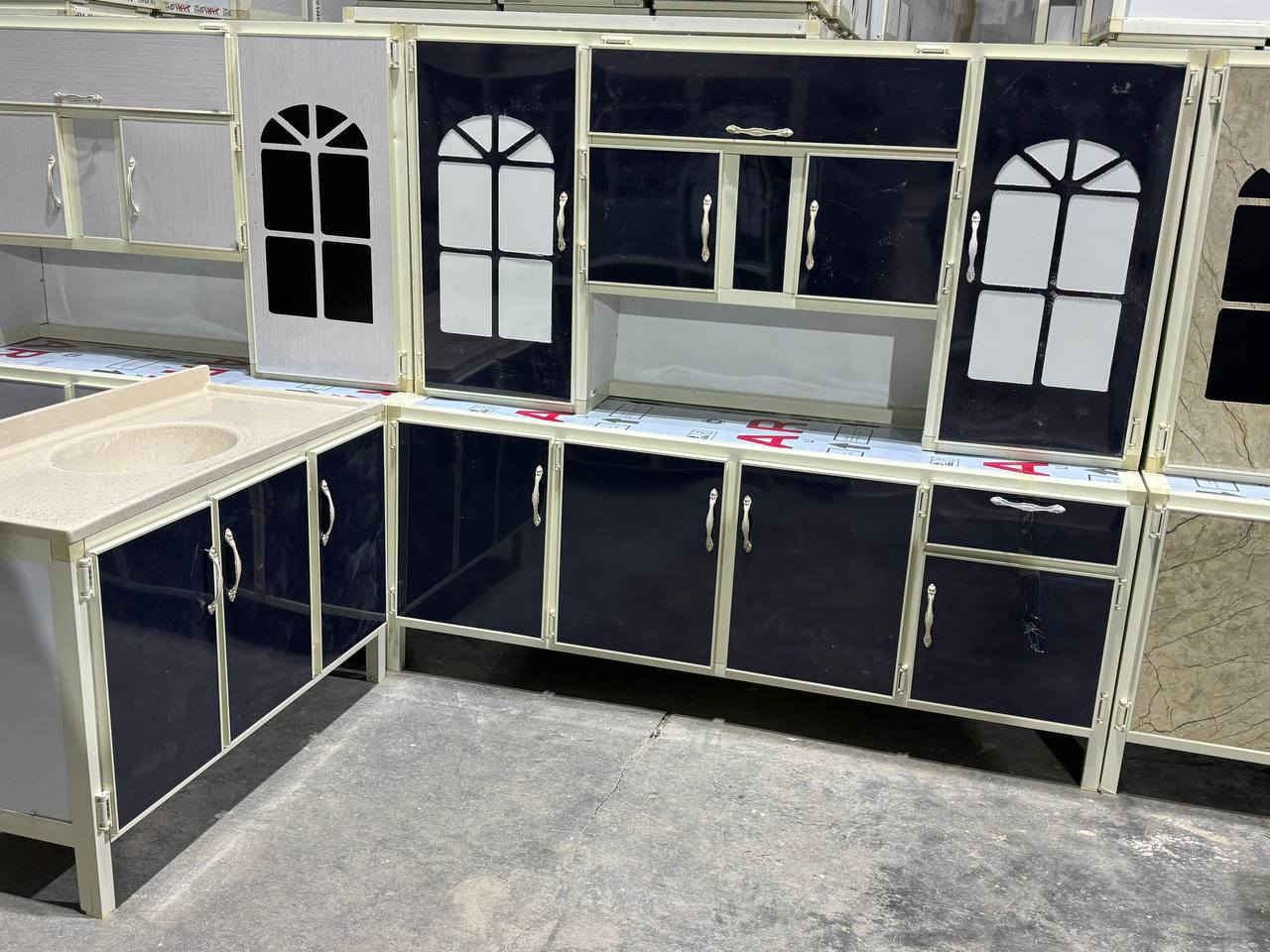 للبيع 
مترين مع سنك مرمر 
يتوفر توصيل محافظات


**إذا كنت صاحب هذا الإعلان وتريد حذفه لأي سبب، رجاءا أرسل رسالة إلى الدعم الفني**