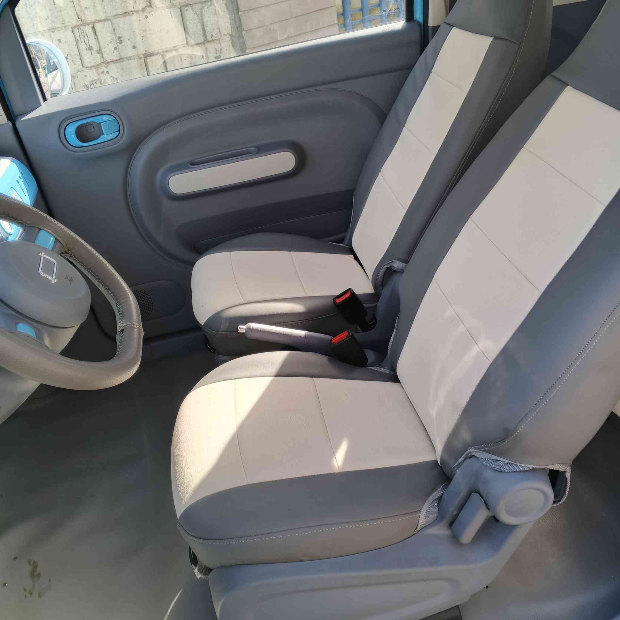 السلام عليكم
بيستون mini ev كهربائية للبيع
موديل : 2025
السعر 70 ورقة
الهاتف: ***********
المواصفات:
رقم مميز
كامرة خلفيه
حساسات
بلوتوث
مثبت سرعه
كل شحنه تمشي 230 كم
كشنات جلد
ارضية جلد
جام كهرباء
وضعيات قيادة 
كير ماوس
ماشية 10000 كم
منفذين شحن سريع واقتصادي
 ضمان القاصد خمس سنوات
