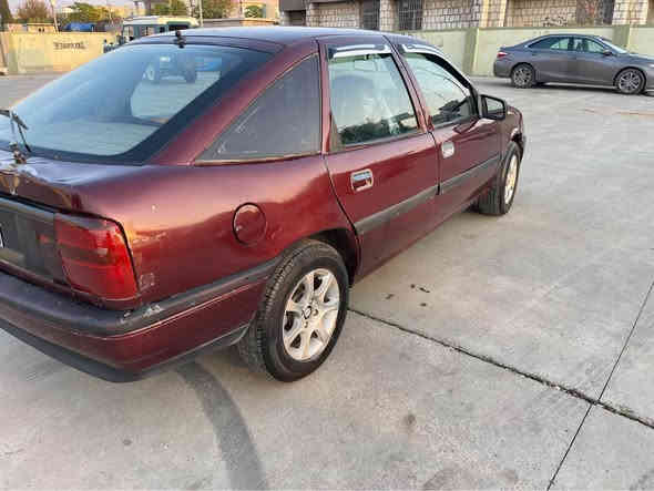 ئؤپل ڤيكترا
مؤديل ١٩٩١
ئارم پلاسيك به شه رت
مه كينه ١٨به شه رت 
جام كاره باى 
سلايت
سه ياره كه مالى فه قيره 
رئكوپئكو كه م به نزينه
موشته ريت تيل بكه له خزمه تام 
سيعرى ١٨ گه لايه 
***********
*********** حلبجة
