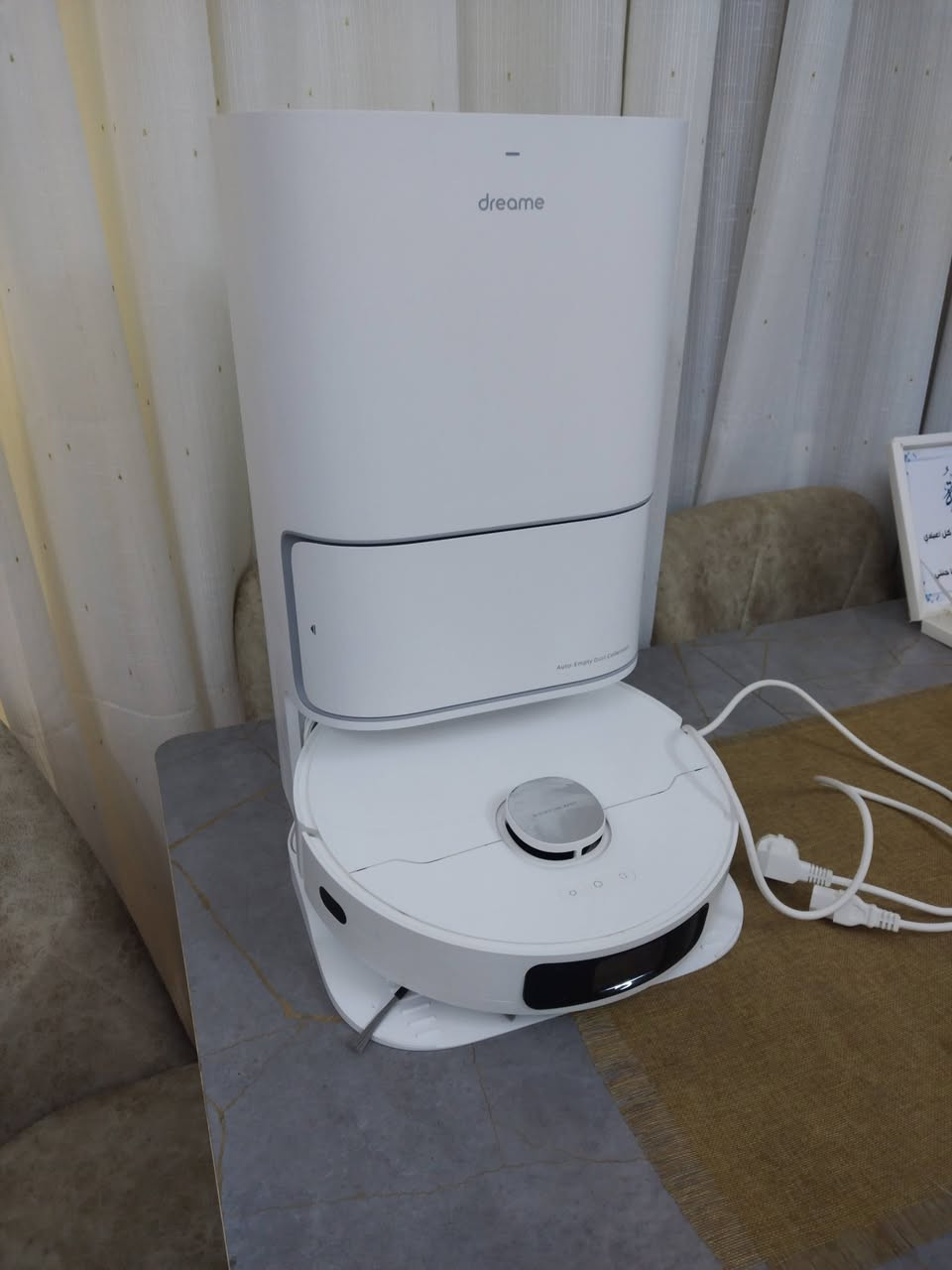 السلام عليكم
مكنسة روبوت نوع Dreame mop L10 Ultra المواصفات ضمن الصور نظافة ٩٩ بالمئة


**إذا كنت صاحب هذا الإعلان وتريد حذفه لأي سبب، رجاءا أرسل رسالة إلى الدعم الفني**