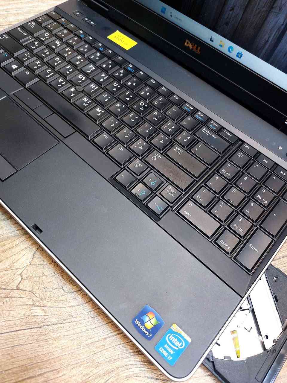 تدور ع لابتوب للدراسةوالبرامج المكتبية والحسابية حجم شاشة كبير الك هاي .
قطع محدوة وبسعر ثابت 160الف دينار وتوصيل مجاني

Dell E6540 Ci7
Core i7-4600M
8GB  DDR3 RAM
256GB SSD2.5 HARD
15.6 screen 
Back-light Ar-En 

يمكن للزبون فحص اللابتوب وتشغيله والتأكد من المواصفات قبل استلام اللابتوب.

العنوان بغداد شارع الصناعة مجمع الرياش مكتب اليسر للتواصل والحجز ***********
