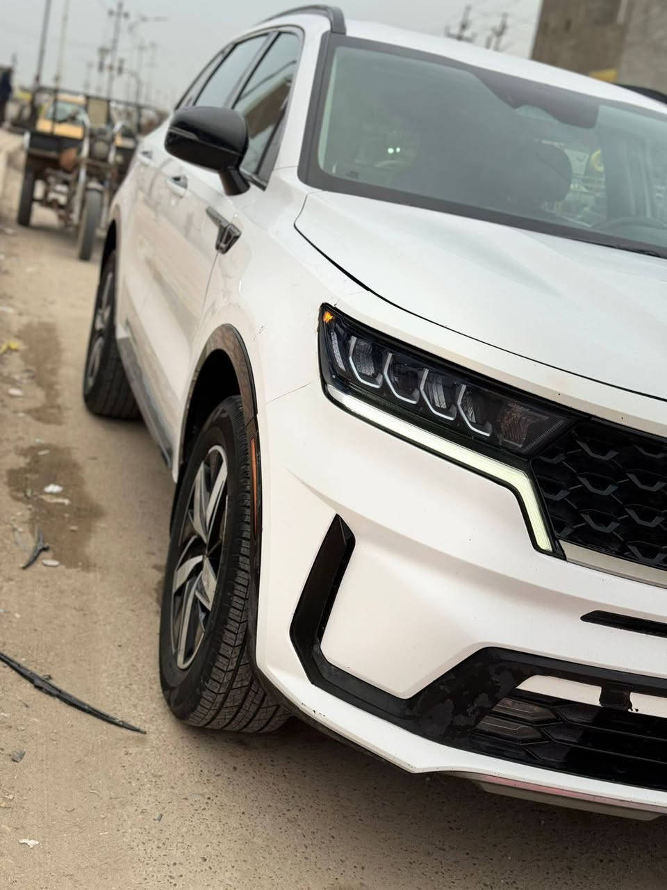 للبيع أو مراوس بيكم  
سورنتو موديل 2021رقم بغداد بئسمي جديده فول مواصفات VIP مكينه 2500 ماشيه 50 ضرر طرف البنيد بدون دواخل بدون ايرباك سعر 265$بيها مجال عنوان سماوه رميثه ***********//***********
