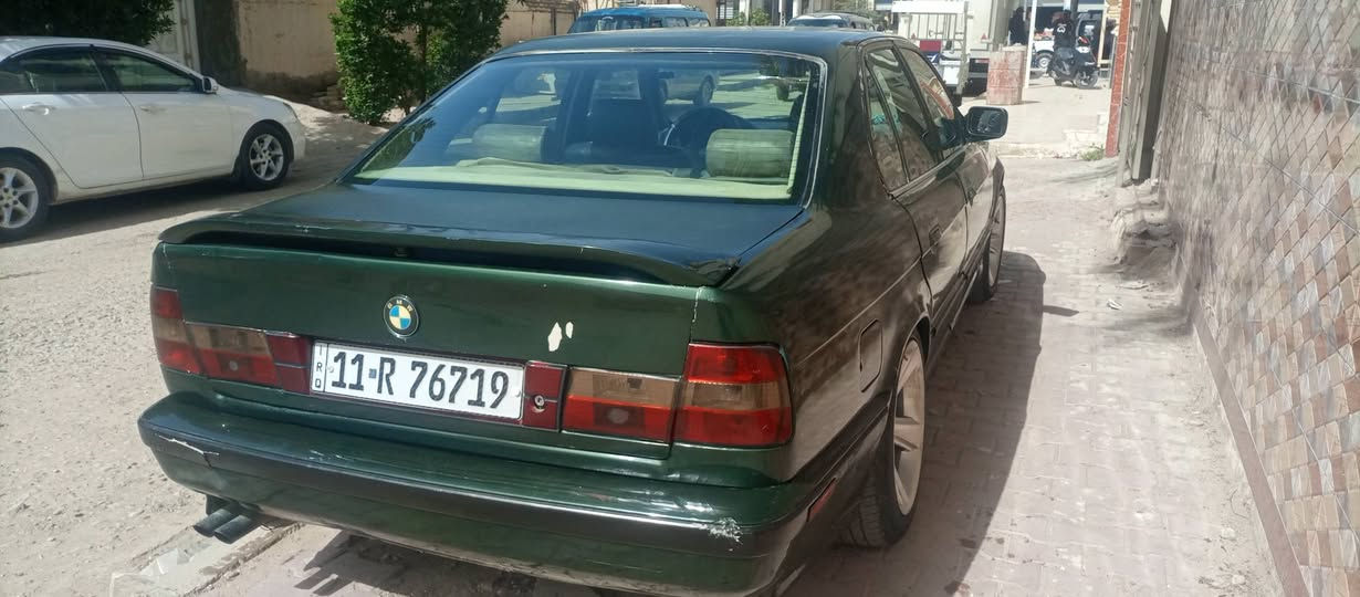 السلام عليكم للبيع او المراوس حسب القناعه BMW520مسكر دبل فانوس السياره نظيفه كلش واحلئ من الصور ب43 مكانها الكوت للاتصال ***********
