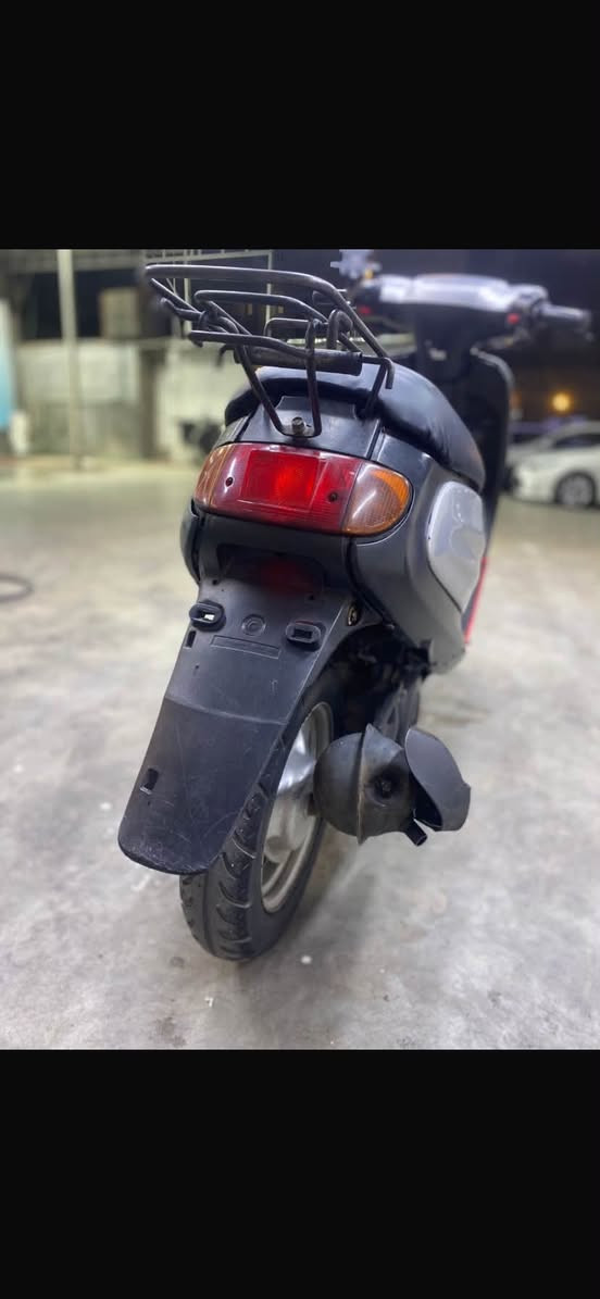 دراجه للبيع قرده 60نظيفه كلشش سلف هندر كهربائيات كله تشتغل سعر 350بيهً مجال بسيط عنوان الاعظميه شارع قاسم ***********
