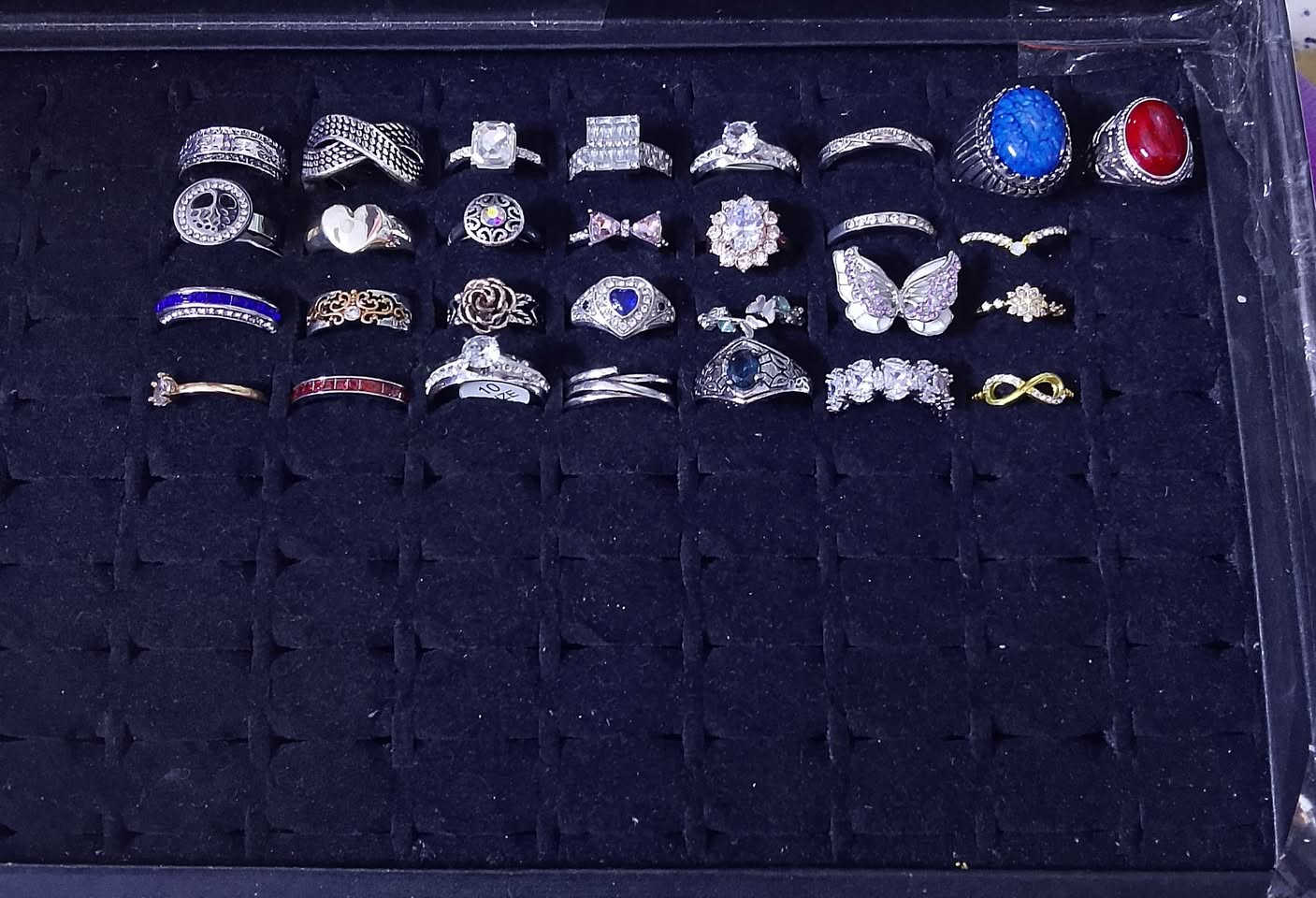 سلام عليكم 
حافضه محابس مع 30محبس السعر 35الف مع توصيل


**إذا كنت صاحب هذا الإعلان وتريد حذفه لأي سبب، رجاءا أرسل رسالة إلى الدعم الفني**