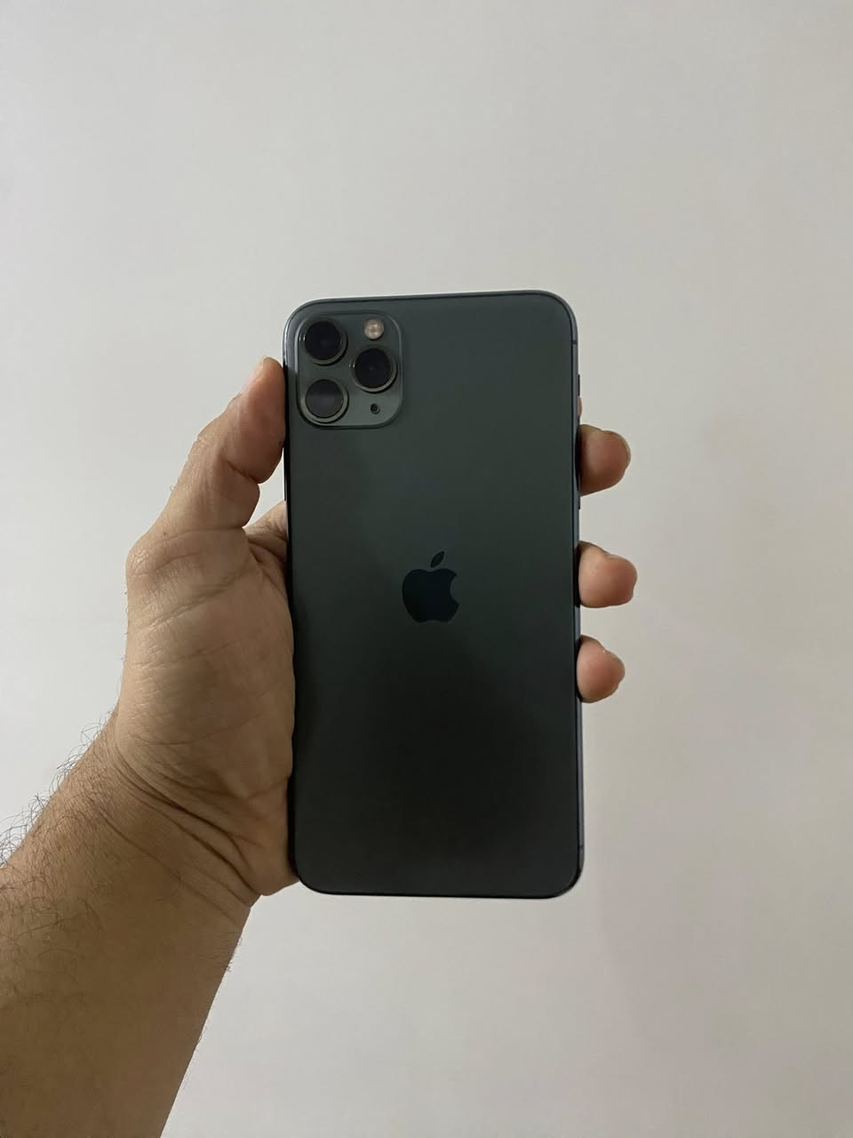 ايفون ١١ برو ماكس
ذاكرة ٢٥٦ 
بطارية ٧١ 
جهاز مامفتوح وتر 
شرق اوسط 
السعر ٣٦٠ 
مكاني نجف 
***********
