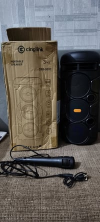 دي جي • لاقطه صوت • صوت عالي