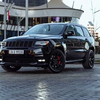 ~ JEEP ~ النوع : Grand Cherokee SRT  سنة الصنع : 2020  المسافة المقطوع...