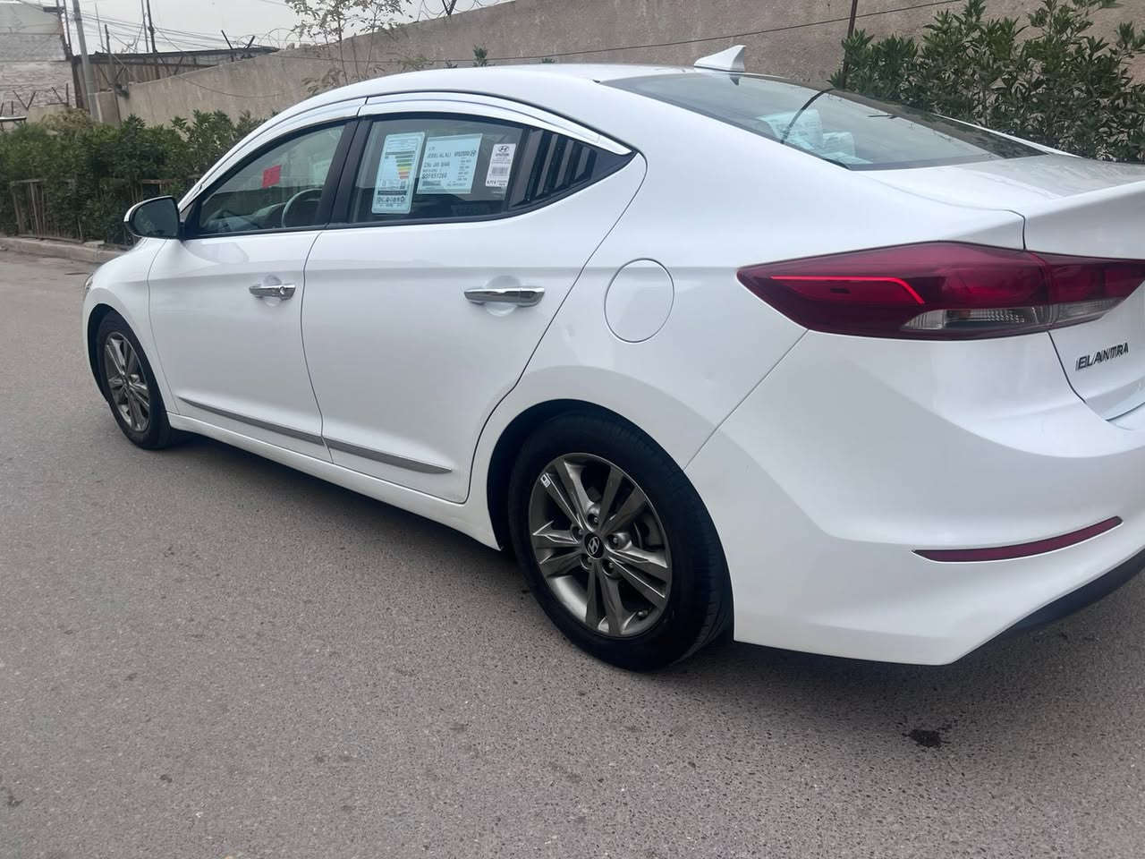 السلام عليكم للبيع هونداي النترا موديل 2018 امريكي رقم بغداد دولي سياره حادثه فقط بنيد يعني مو حادث سياره كله ليبل واحد جاهزه مال جناي مكان السياره بغداد البلديات السعر 130 و بيها مجال بسيط للشراي استفسار على الرقم 
‭٠٧٧٤ ٦٦٦ ٥٥٦٩‬‏‏
