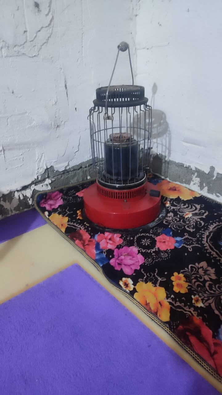 عندي صوبه للبيع شرط اي عيب مابيه شغاله  ***********
