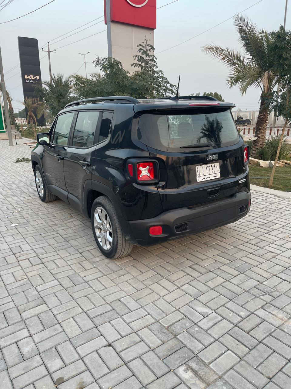 ‏سلام عليكم
 للبيع جيب رنجيد 2018 
بيه جاملغ وبنيد حادث امريكا بدون داخل حادث سطحي صوره الحدث مرفوقه بل منشور
محرك 2400
مكانه نجف ورقم نجف 
موصفات بصمه شاشه شاشة اعطال هندبيرك بصمه 
السعر (112) وبيه مجال  للاستفسار أكثر 
(***********)
(***********) النجف, العراق
