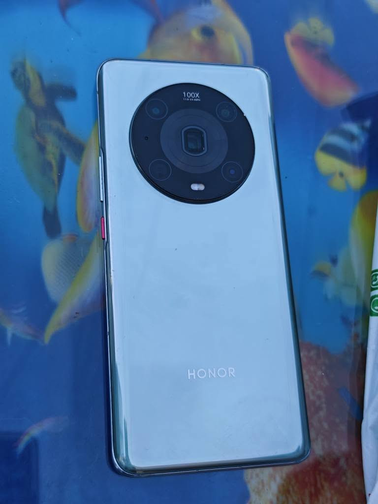 honor magic 4 pro 
تەنها وردە شوختی هەیە 
باقی زەمان 
نەکراوە
تەنها ٢٦٠ دۆلار قوفل
٢٥٦ رام ٨
بێ ئەشیا
دوو سیم
گلۆبال 
کامێرا ١٠٠ ئێکس
لەچی بتەوێ فولە 
ناونیشان هەولێر 
گەیاندن هەیە 
*********** أربيل, العراق
