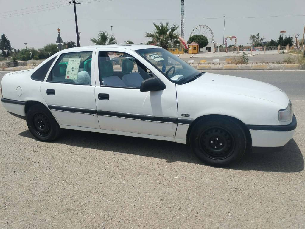 سياره اوبل فكترا موديل 91 حجم 18 سياره نظيفه كولشي مابي شرط بدون صبغ وبدون ضرب سنويه جديد بي دفتر بنزين كهربائية كلها شغال تخم صدر جديد سعر 43وبي مجال بسيط عنوان كركوك رقم هاتف *********** كركوك, العراق
