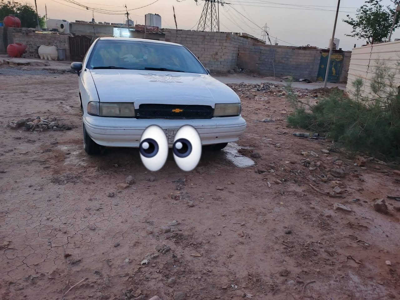 سياره دولفين مكينه 3000 بطه جير ومكينه مقفولات هسه لو حداديه وصدر خير من الله اريد مراوس السياره وبيعهم ترهم العنوان بغداد‏‪0780 024 2140‬‏
