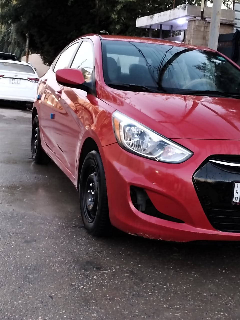 السلام عليكم للبيع اكسنت موديل 2016
وارد امريكي بدون ضرر السياره كلين اخت الزيرو ماشيه 44الف حقيقي كتلوك الشركه موجود السياره على وضع الشركه 
رقم نينوى انكليزي جديد هزه وسنويا كلو جديد كابون بانزين بيها 
مكان السيارة موصل حي الشرطه  *********** ملاحظه السيارة مكفوله حتا من البارد
