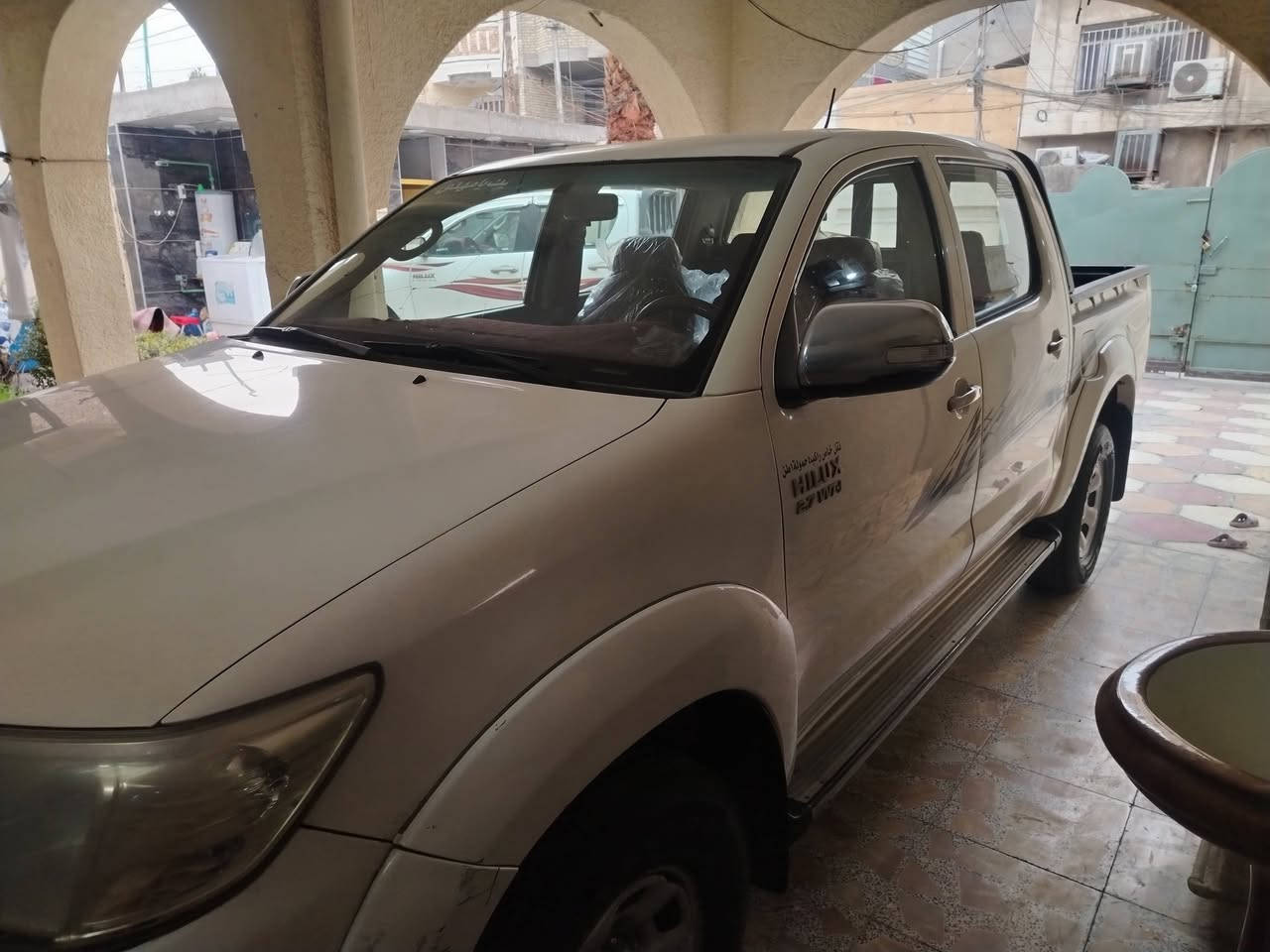 بيك اب فور ويل موديل ٢٠١٣ رقم بغداد ماشيه ٢٠٥ الف اوتوماتيك بيها بارد بس شبرين وشخوط قليله السياره كلش نضيف ***********
