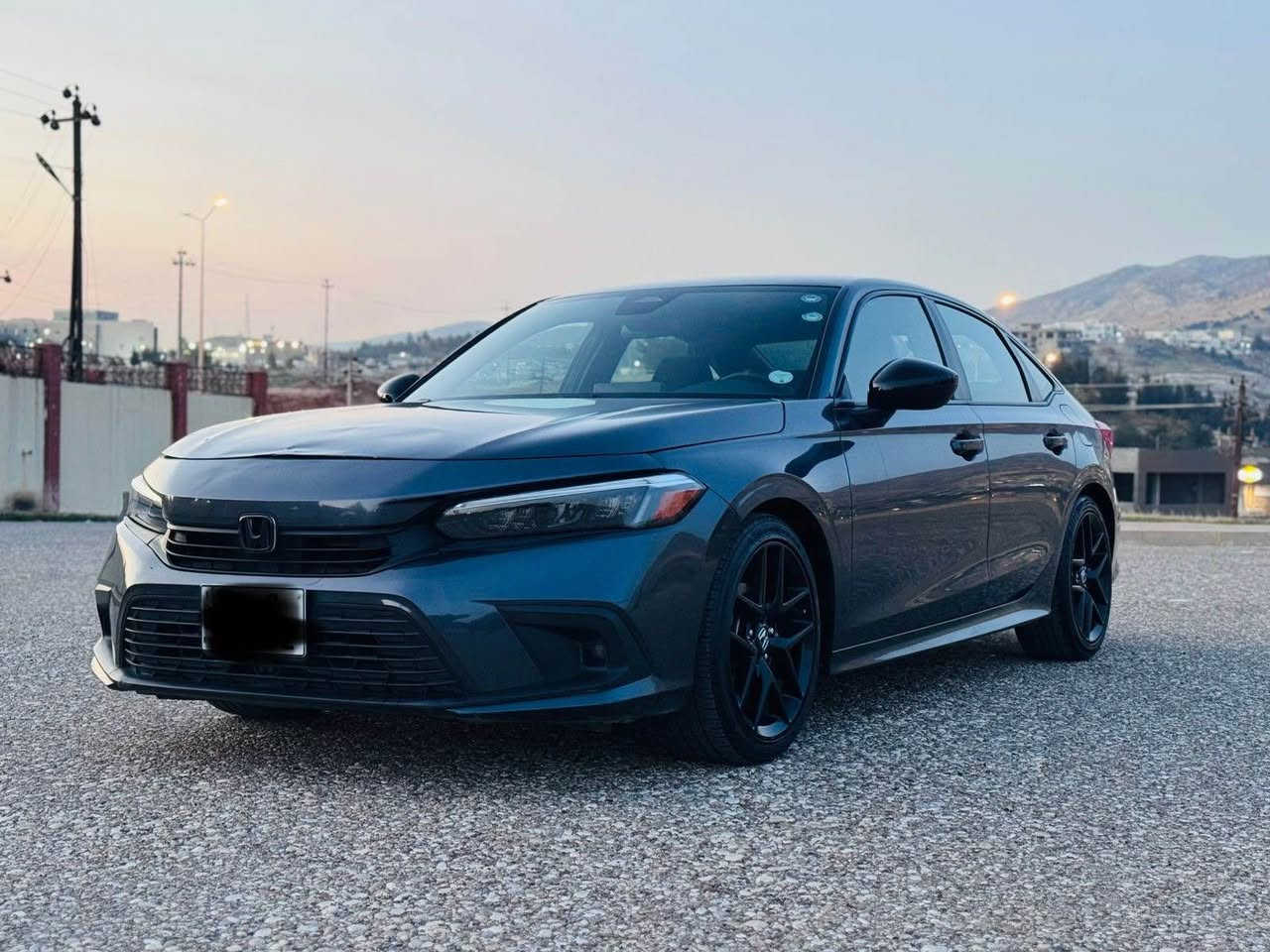 هوندا سيفيك 
موديل 2023
مواصفات بصمه بلاك توب
صبغ قبغ صندوق فقط
ايرباكات سليمه 
تعديل حافه بونيد فقط
رقم ☎️ (***********) أربيل, العراق
