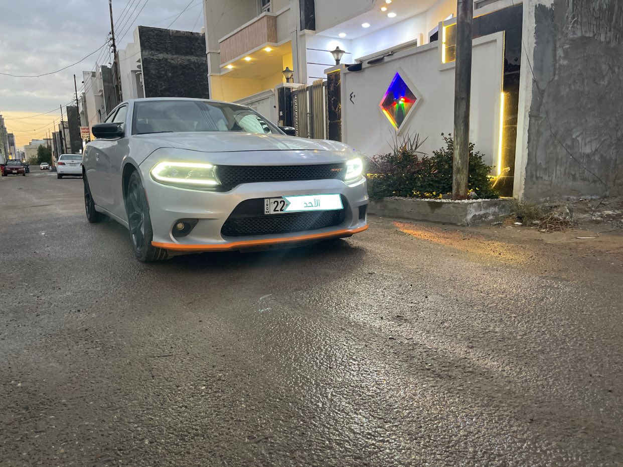 جاجر موديل 2022 تو ويل رقم اربيل تحويل وهزة كلة جديد اخوان سيارة كلللللللين فقط دعامية صبغ بدون فتح ولا تبديل ولا ايرباك سيارة بعدهة بريحة شركة صور حادث بالمنشور مكانهة بغداد كرادة السعر 247 ورقة وبيهة مجال بسيط اتصال فقط ***********
