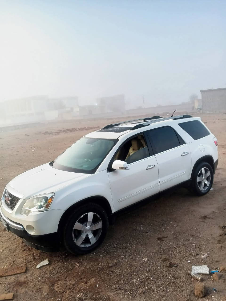 السلام عليكم 
جمسي أكاديا موديل 11 
محرك ٣٦٠٠
بانوراما 
سلايت 
باب خلفي كهربائي 
كامرا 
تشغيل بعد 
سياره جديده مابيها نقص 
بدون حادث 
بدون بارد 
ع وضع الشركة 
داخله سياحه يعني بدون رقم 
مكاني صلاح الدين 
قضاء العلم 
السعر ٦٥ وبيها مجال 
او مراوس حسب القناعه 
الاستفسار ‏‪***********‬‏
***********
