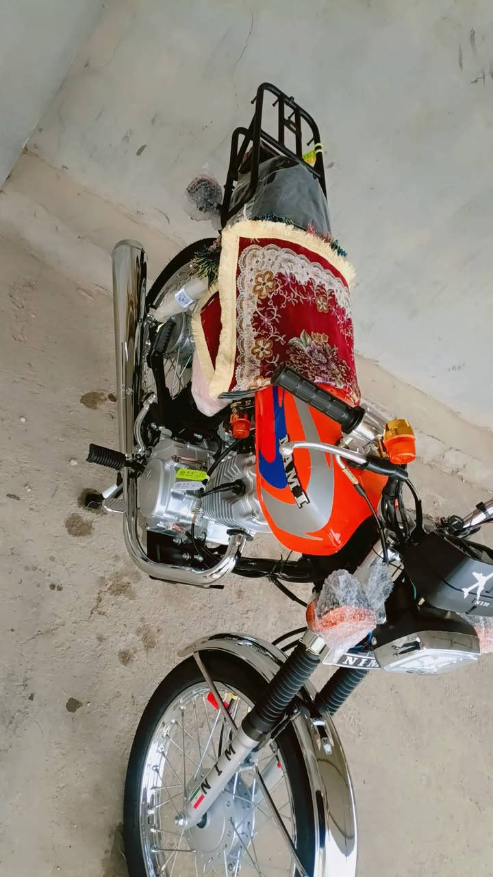 سلام عليكم دراجه نامه موديل 27 اوراق مكفوله من الويل ل الويل نضافه فول شوفت عينك 
سعر 850 وبيه مجال بسيط المو شراي لا يجي يصير ابو معرض براسي 
***********
