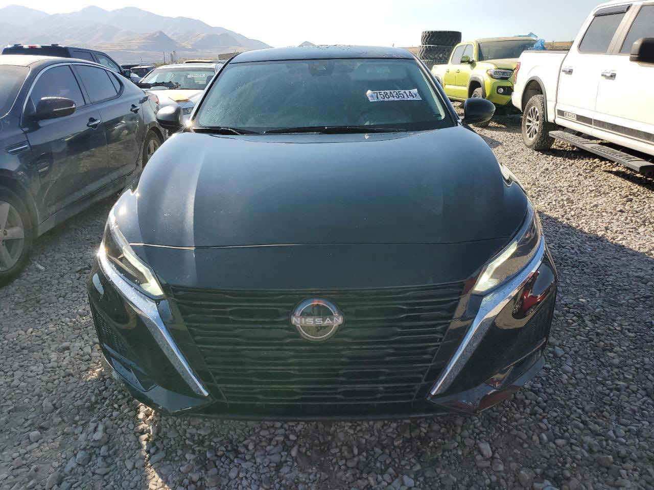 السلام عليكم
نيسان التيما 2024 S

السياره كلين بدون قطعه صبغ بدون ايرباك 

حادث دعاميه خلفيه فقط

ماشية 9600 كيلو يعني اخت الزيرو وقابله للزيادة

سياره رقم اربيل باسمي تحويل او ووكالة باي وقت

صور الحادث بالمنشور

كل التفاصيل منشورة 

السعر 170 

العنوان الاعظمية الاخطل قرب قصر البلاسم

***********
