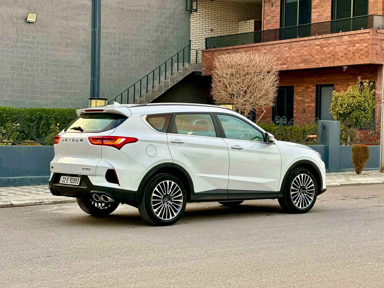 ‏Jetour x70
مودیل2024
 5 سال ضمان شەریکە هارلم فول فولمسفات
تةنها 18 هةزاري رويشتي 
محرک4پستن1.5Tتوربو
ئوکتانی بەنزین91
3مقعد 7راکب
بينج كاميرة 
رادار 
گيج اليكتروني 
بةسمة بريك بةسمة 
گوشين جلد كارةباي 
بة ناوي خومە هیجی نیە  
(***********) سحری 145 أربيل, العراق
