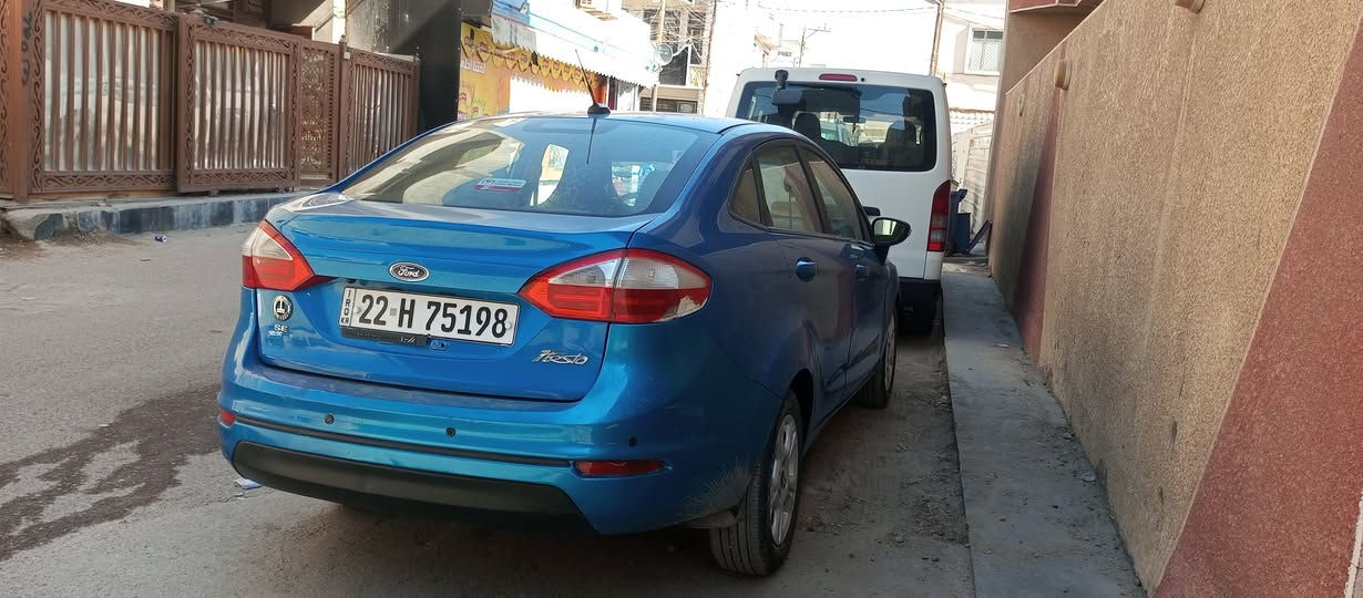 فورد فيستا موديل 2016 فئة SE دواخل لونين تحكم ستيرن جهتين تحديد سرعة شاشة كبيرة نظام كار بلي GBS اصلية مع كامرة خلفية 360 درجة نشرة بلادية اشاير بالمري تحكم مري كهربائي صندوك كهربائي حدادية ممتازة تخم تاير جديد ادامة كاملة باتري جديد سيارة نظيفة كلش وجاهزة السيارة رقم اربيل دولي سنوية لغاية 2028 حادثها والسونار موضح بالصور صاحب السيارة موجود وعربي وعندي بيها وكالة احولك مباشر
السعر 80 ورقة وبيها مجال بيع فقط بدون مراوس
اتصال ***********
