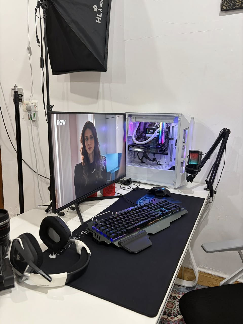 استخدام كم شهر
سبب البيع : عدم التفرغ + سفر 
المواصفات : 
RTX 4060 ZOTAC OC
RYZEN 5 5600X
1TB NVME SSD
B550 PRIME
240MM COOLER GAMDIAS
16GB RAM 3600 DDR4
650W PSU
CASE TALON MESH
GAMEON 27 FHD 180HZ FAST IPS
HEADSET VOID ELITE RGB
MOUSE G502 HERO
نوعيتين ويب كام 4K حقيقي
 • ميز (PC)
 • كرسي
 • كاونتر صغير
  كراتين جميع القطع متوفرة
( السعر  مليون و ٨٠٠ ) 
مكاني الموصل !
تحب تجي اضيفك تشوفها بالواقع او توصيل موجود  
نظيفة جدا جدا !!💫🤍


**إذا كنت صاحب هذا الإعلان وتريد حذفه لأي سبب، رجاءا أرسل رسالة إلى الدعم الفني**