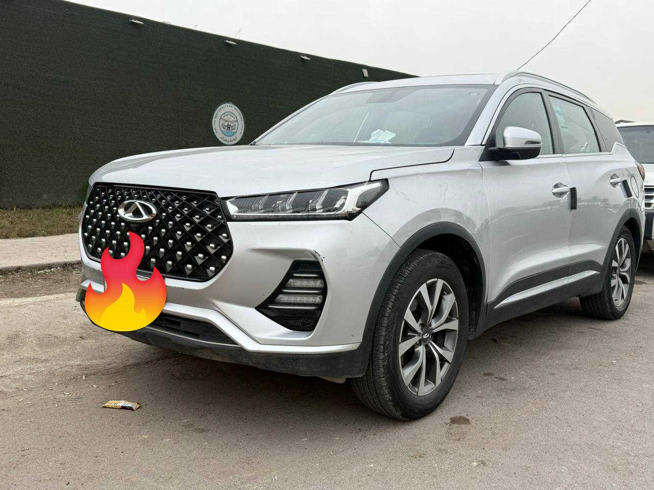 السلام عليكم  
سياره  تيكو 7 ابرو        فول مواصفات 
مديل             2023
بعدهي بضمان      3 سنوات 
بصمه            تشغيل عن بعد 
محرك 2000         تيربو 
كشن السايق       كهرباء
فتحه بنو رامه      اشاير بالمري 
نضام ترحيب       شاحن لاسلكي 
نضامين قياده      ايكو واسبورت 
بيها باب السايق امبدل وبارد بالجاملغ 
للأستفسار تواصل على الرقام غير متواجد على الفيس 
***********
***********
