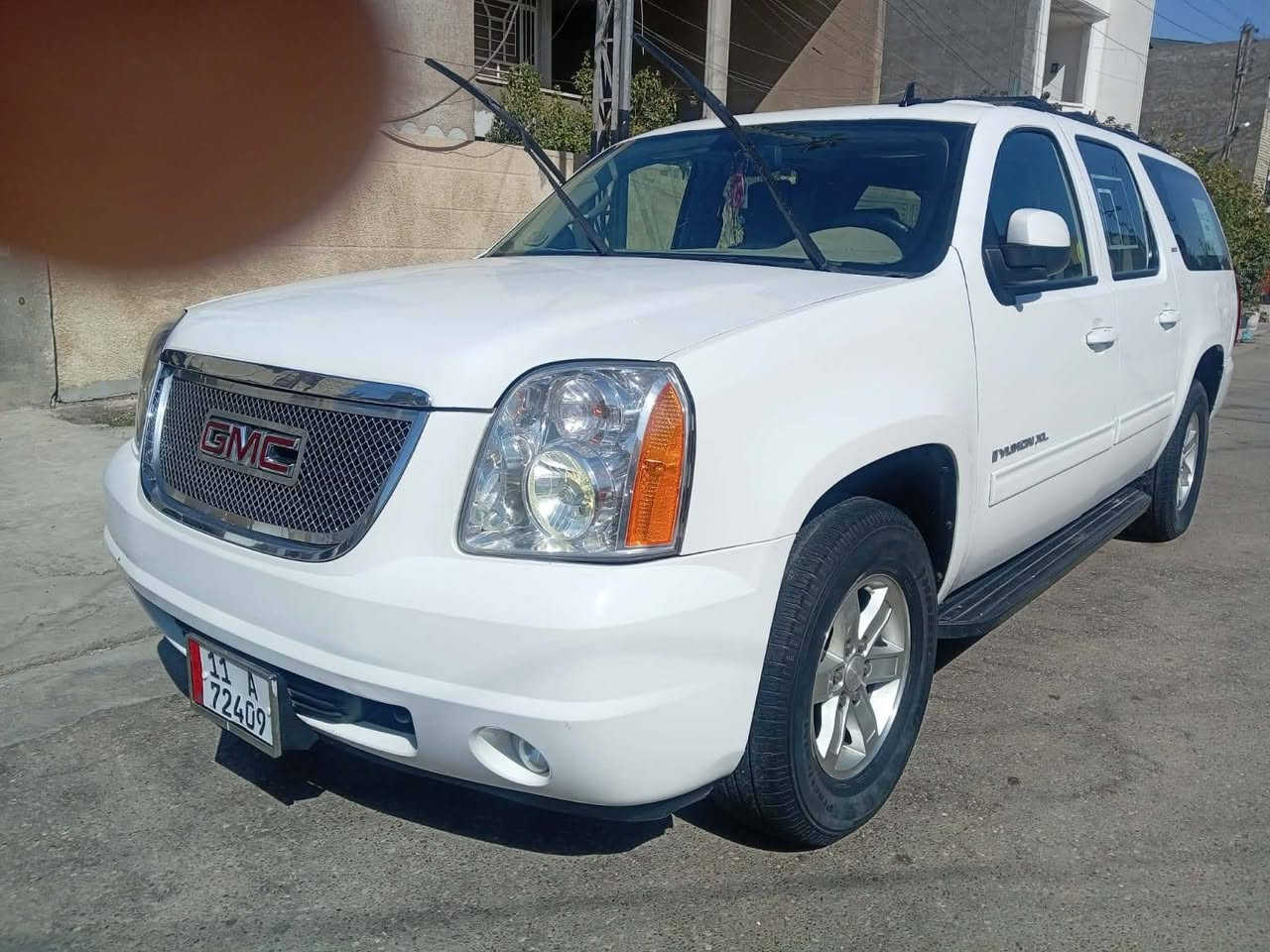 سلام عليكم جمسي يوكن للبيع فقط موديل 2010 6برغي خطها بغداد. موصل
وارد امريكي مبدل جاملغ وبنيد بدون دواخل مصبوغه ابيض 
دبل اكسل دوشمه لايت زنون صدر امامي خلفي جديد
 تخم تايرجديد باتري جديد مكينه كير اكسل تدفئه تبريدكفاله 
رقم انكليزي هزا جديده مصفره مرور وهيئه بسمي 
تحويل ثاني يوم السعر 165وبيها مجال رقمي***********
مكاني بغداد البياع
