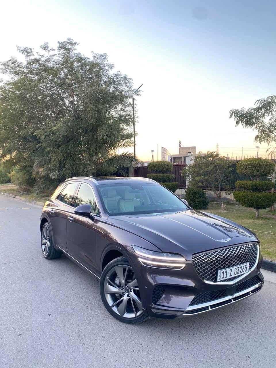 📌 للبيع — Genesis GV70  
 4 سلندر تيربو
🚗 فخامة كورية بأداء قوي واقتصادي

• اللون: سماكي راقي ✨
• ممشى: 17 ألف كيلو فقط
• وارد أمريكي
• نظيفة جداً 
• صيانة منتظمة وجاهزة للاستخدام

💎 المواصفات:
• داخلية جلد فخم
• شاشة كبيرة + نظام ملاحة
• كاميرات + حساسات
• مثبت سرعة ذكي
• تشغيل بصمة
• فتحة سقف بانوراما
• باب خلفي كهرباء

📍 الموقع: بغداد – شركة الناجح العالمية
📞 للتواصل: 0781269356 متوفر واتساب


**إذا كنت صاحب هذا الإعلان وتريد حذفه لأي سبب، رجاءا أرسل رسالة إلى الدعم الفني**